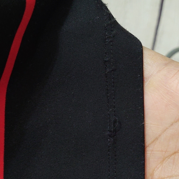 Liz Claiborn Black, Red and White 3/4 Sleeve Shift Dress - Picture 10 of 11